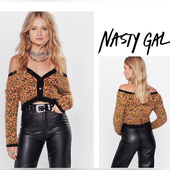 NWT Nasty Gal Sweater Off-The-Shoulder Leopard Crop Cardigan Button Front Small - Picture 1 of 11